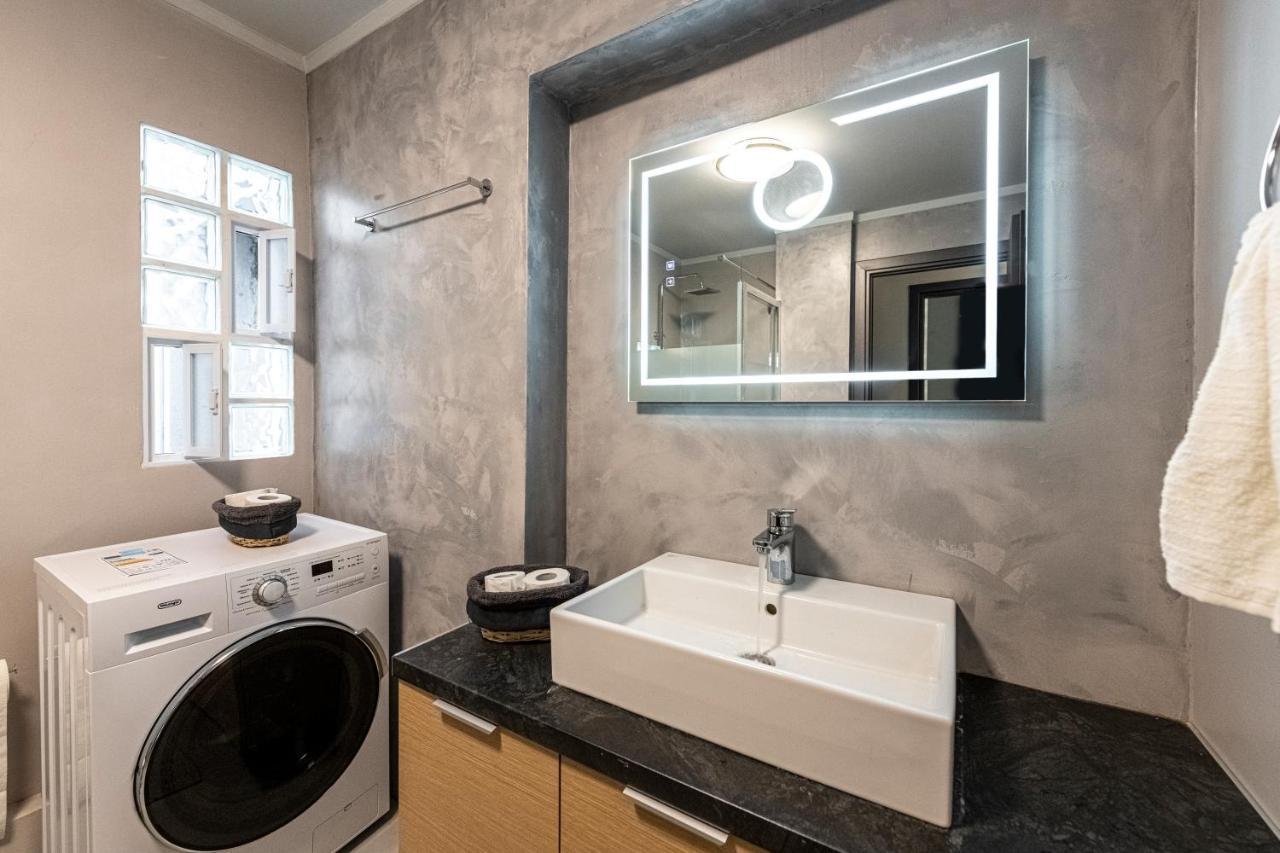Modern 5bd In The Heart Of Appartement